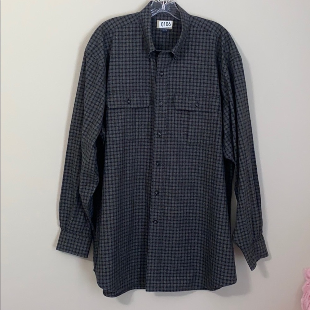 Cutter & Buck Long Sleeve Button Up Gray Shirt